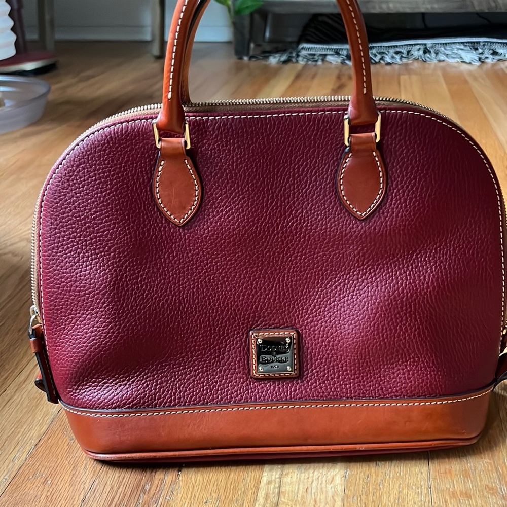 Dooney & Bourke handbag